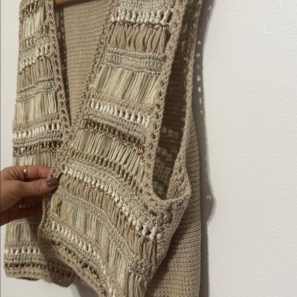 Chicos beige cream crochet detailed vest - Picture 7 of 12